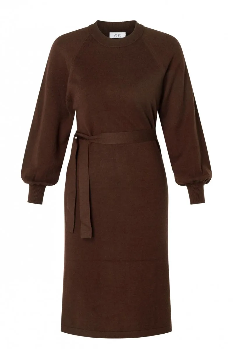 Yest Neva Essential jurk in Red Brown